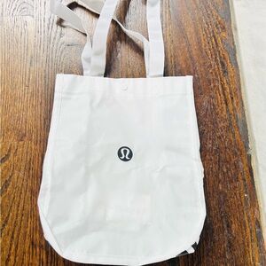 Lululemon Small Reusable Bag - White